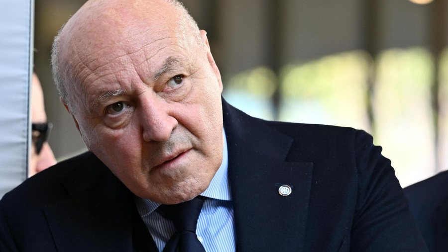 Marotta i jep besim të plotë trajnerit Chivu, flet edhe për