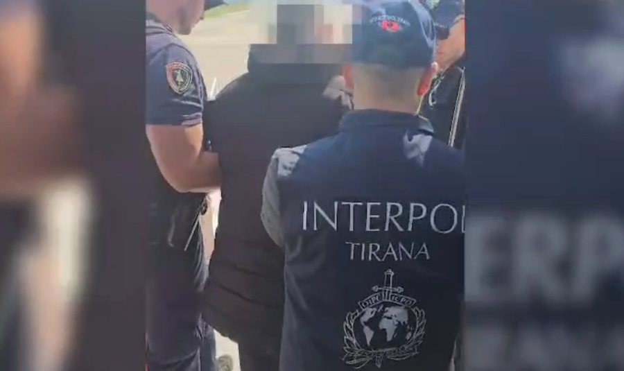 Dhunoi dhe kanosi me armë bashkëshortin e gjyqtares, ekstradohet nga
