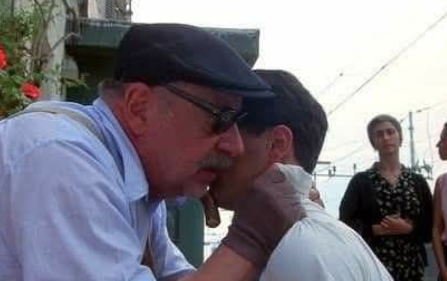 Eseja që më goditi si grusht në stomak!