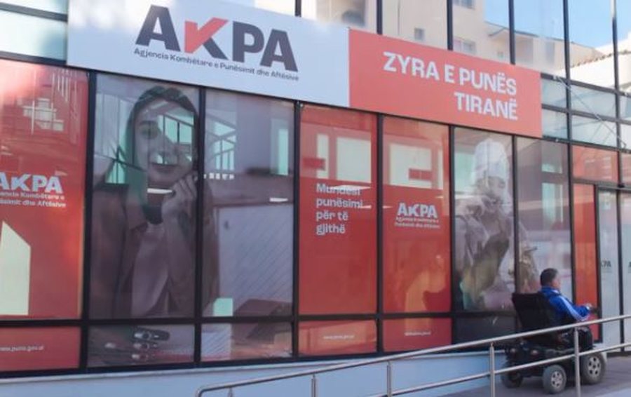 Sa persona janë regjistruar në zyrat e punësimit në