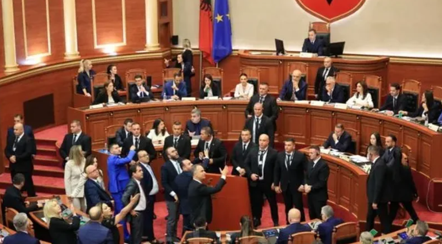 Mblidhet sot Kuvendi, i hapet rrugë punës së komisioneve
