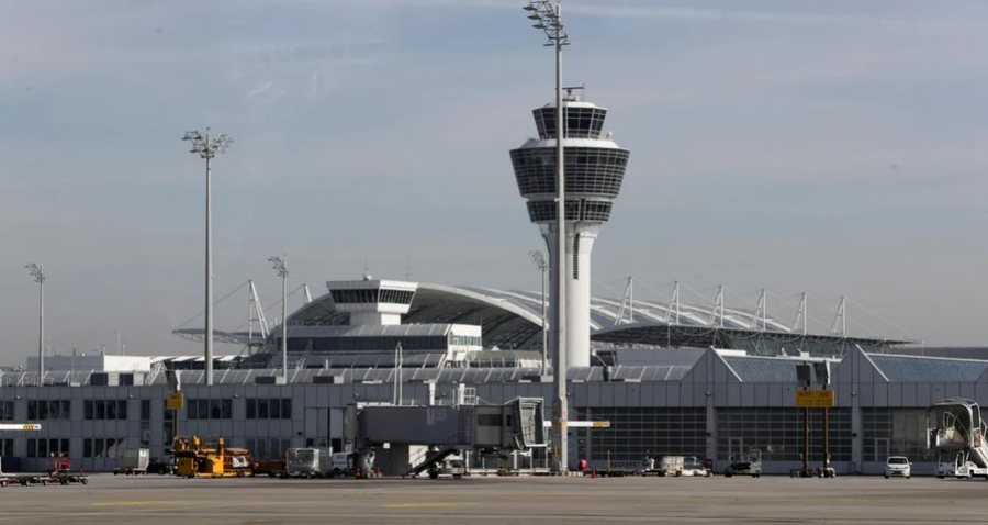 Dronët misteriozë shfaqen mbi aeroportin e Mynihut, anulohen