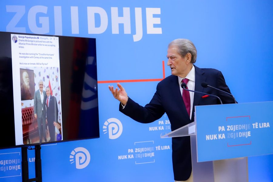 “Ndoshta e priste FBI në aeroport”- Berisha për
