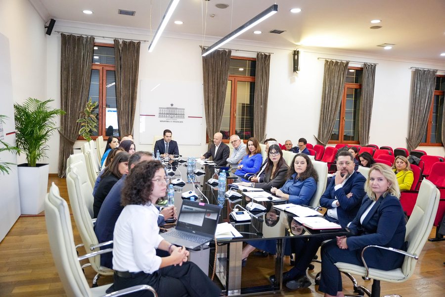 Ministria e Financave nis konsultimet publike për rivlerësimin e
