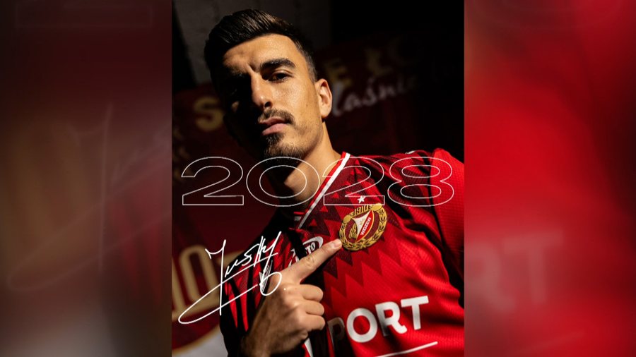 Pak ditë para ndeshjes me Serbinë, Juljan Shehu rinovon kontratën