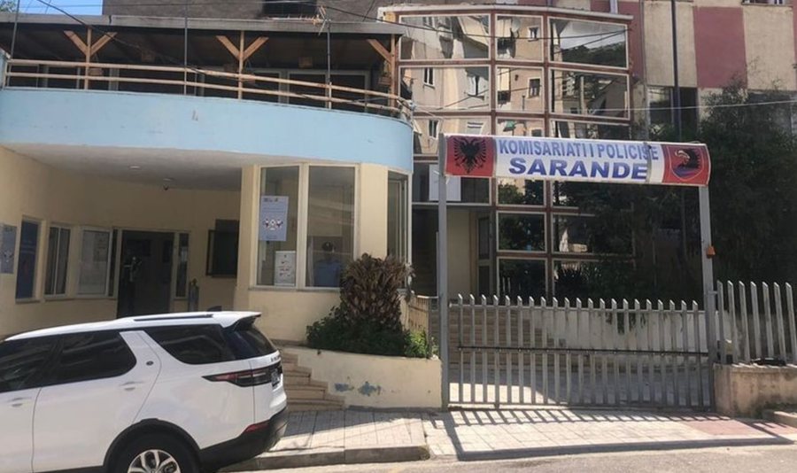 I kërkoi 50 000 euro duke e shantazhuar në rrjetet sociale, arrestohet