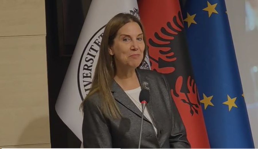 Ministrja Kumbaro nga Shkodra: Të rishikohet ligji për arsimin e