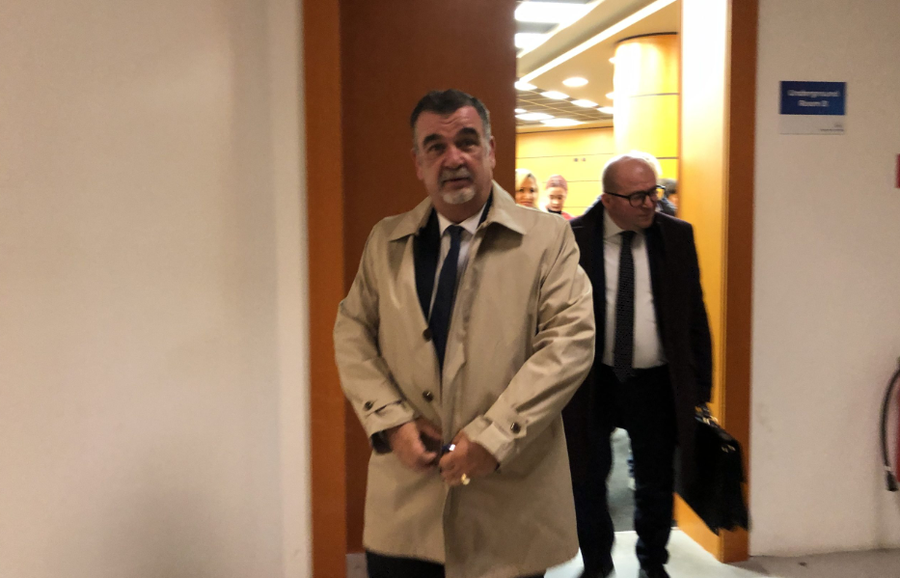 Vdes gjykatësi që u qëllua me armë zjarri brenda