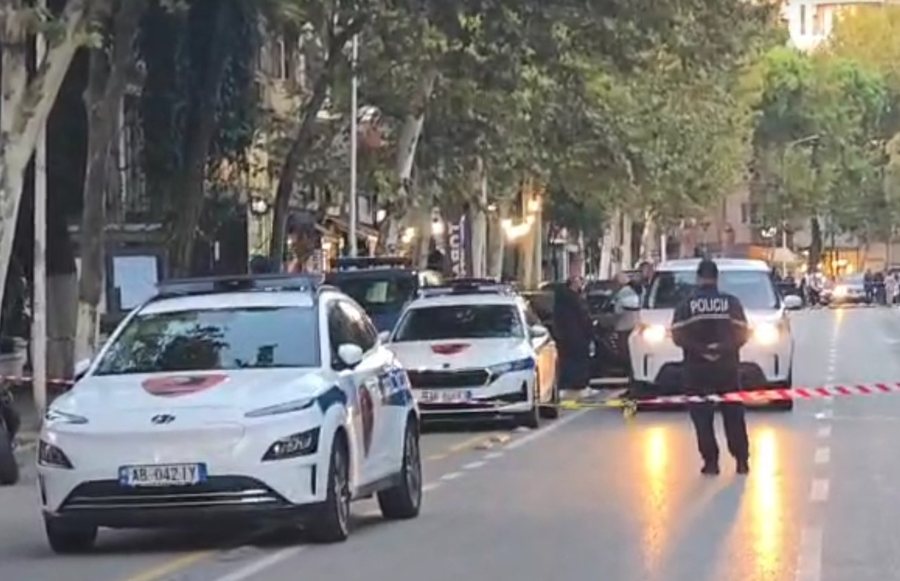 Ekzekutimi i gjyqtarit në sallën e gjyqit me armë, policia