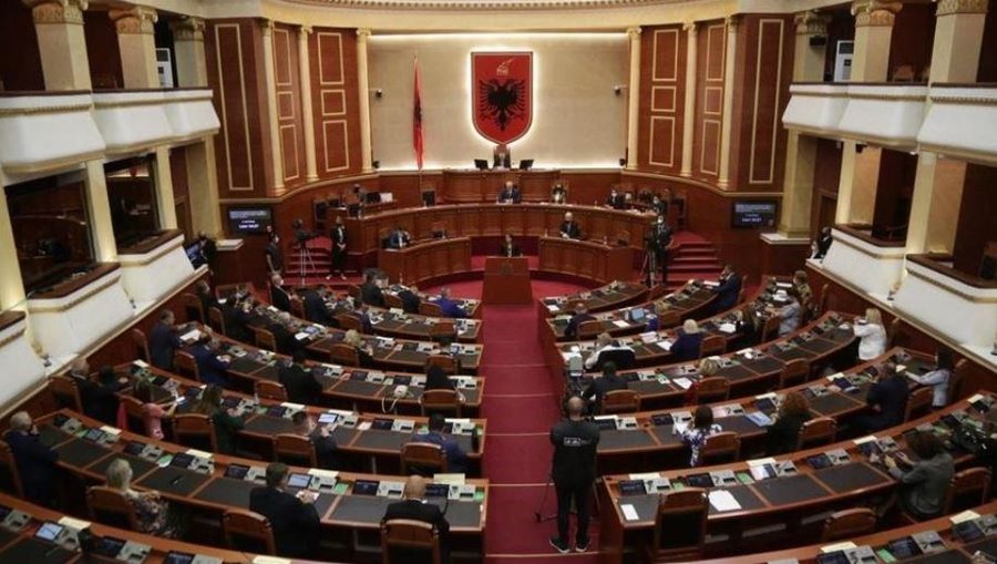 Çështja McGonigal, PD depoziton në Kuvend kërkesën