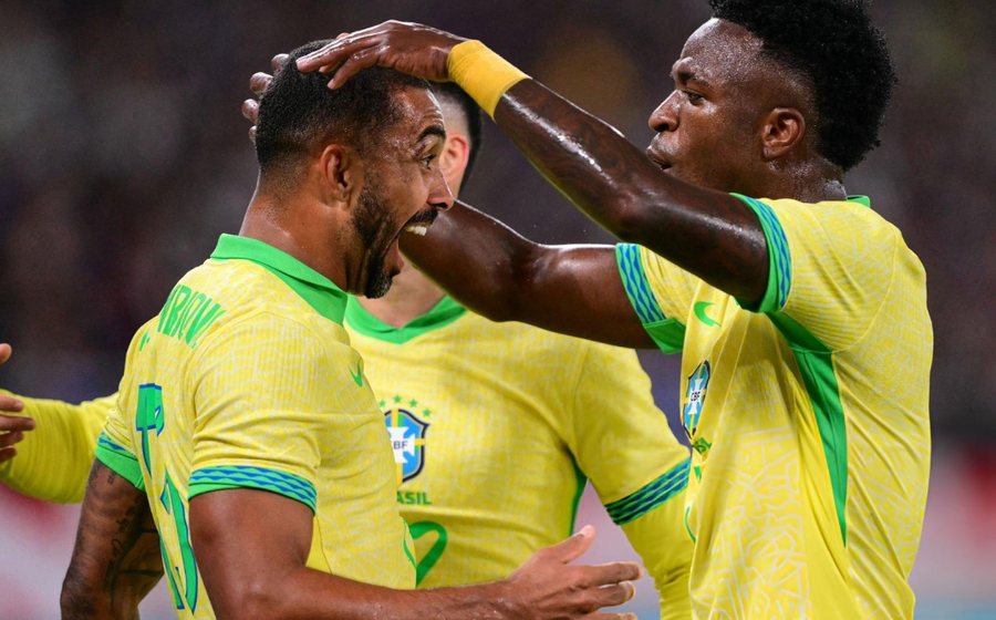 Brazili i Ancelotti-t përmbyset në Japoni