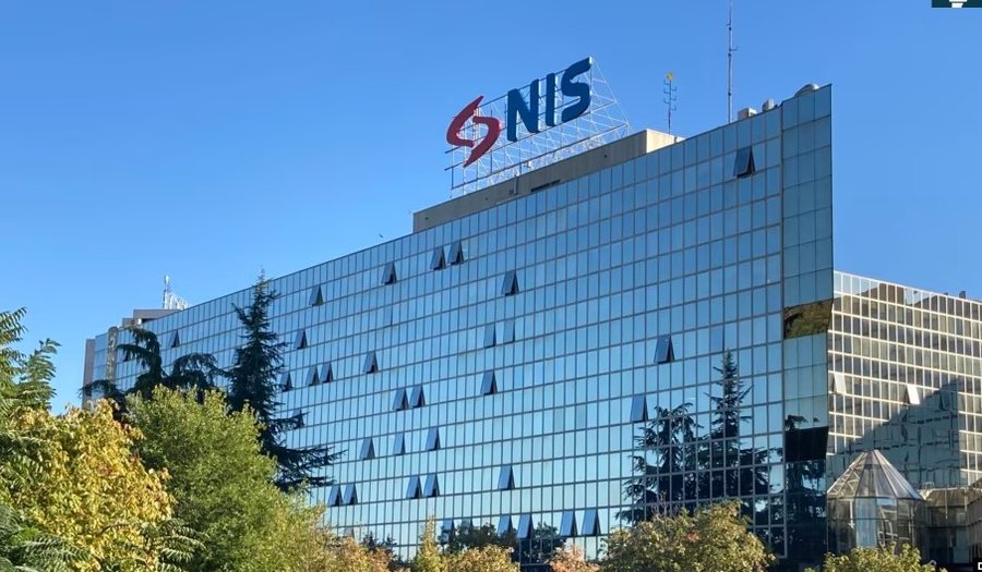 Serbia përballet me sfida energjetike nga SHBA-ja dhe Rusia
