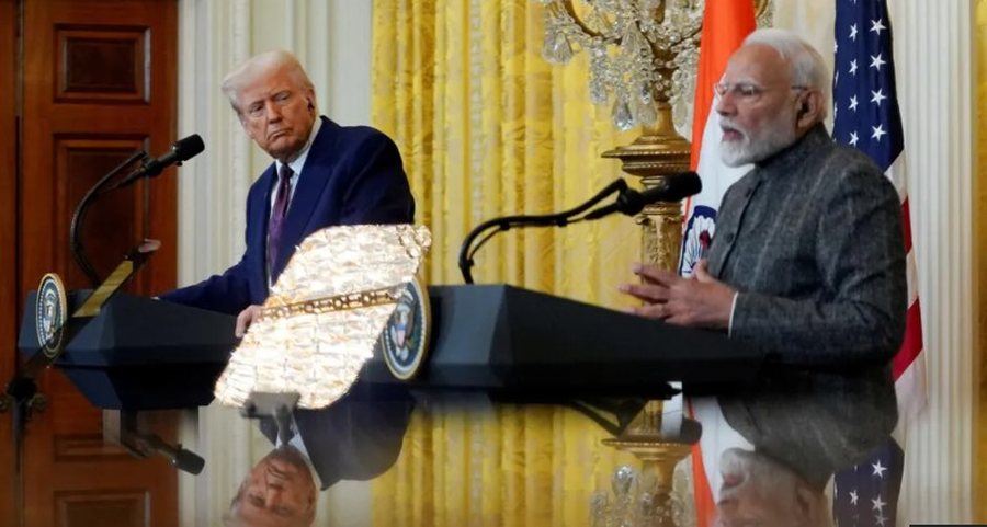 Trump bind Indinë të ndalë blerjen e naftës nga Rusia
