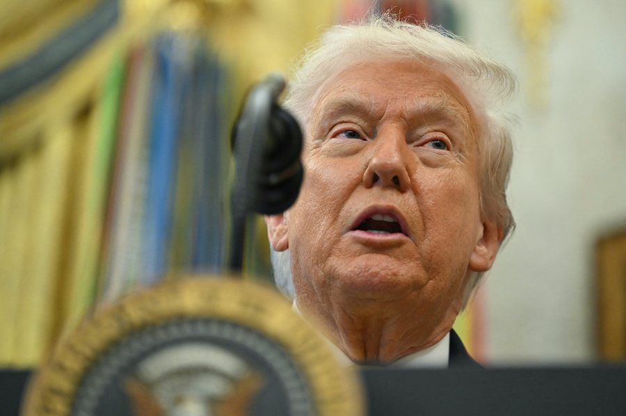 “Askush nuk guxon t’i afrohet Amerikës”, Trump