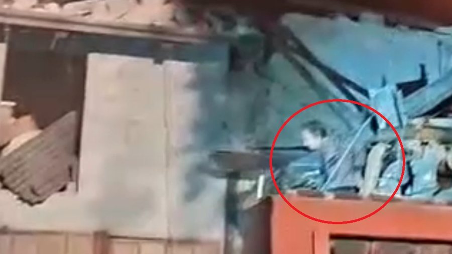 Kurthi që vrau 3 policë në Itali, dalin pamjet e gruas me molotov