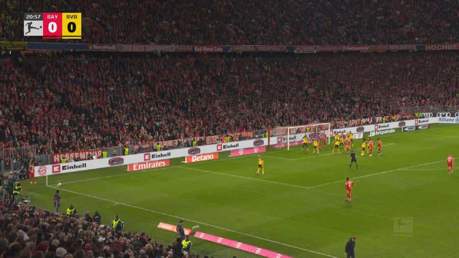 Klasikja e futbollit gjerman, Bayern fiton ndaj Dortmund dhe