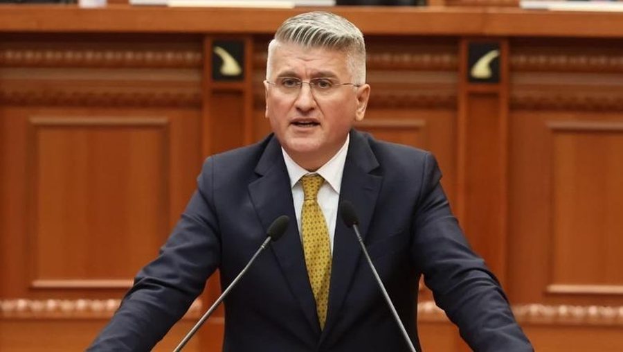 Agron Gjekmarkaj: Ah, Dash Sula, Dash Sula, si na le jetimë në