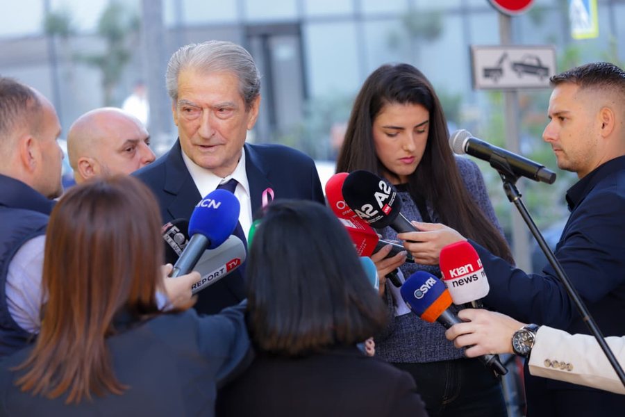 Mesazhi që Berisha “firmos” në SPAK: Dumani, avokati i