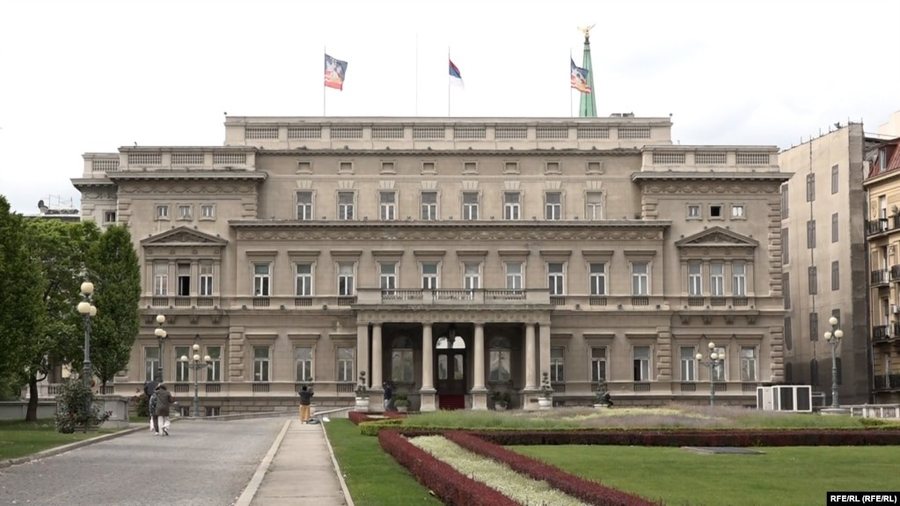Beogradi me “sytë nga Moska”, nënshkruan memorandumin e