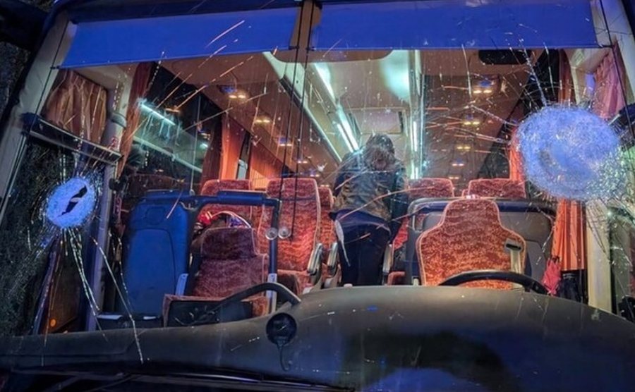 Vrasja e shoferit me gurë nga ultrasit në Itali, arrestohen 3 persona