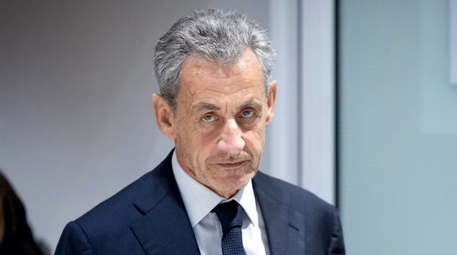 Lideri i tretë francez në burg, pas një Mbreti dhe një