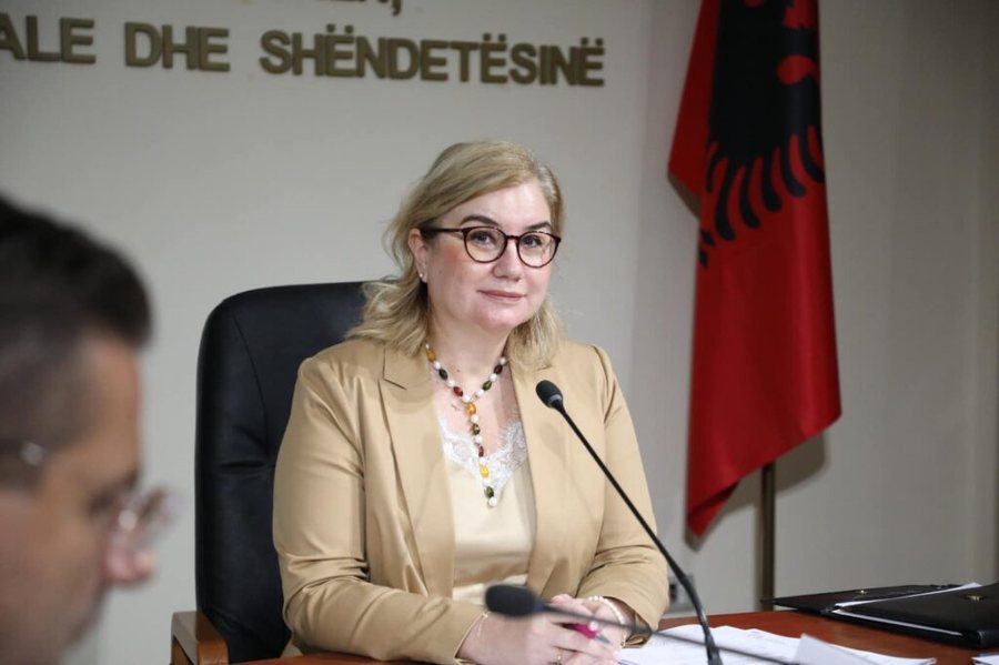 Ish-deputetja e PD emërohet drejtoreshë e spitalit të Elbasanit