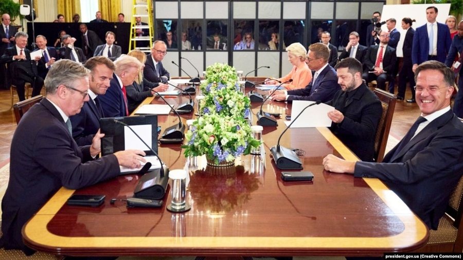 "Vijat e tanishme të frontit në Ukrainë duhet të