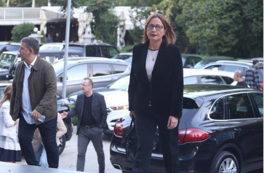 Mesazhi i ashpër i Dhurata Çupit: Kanë 13 vite