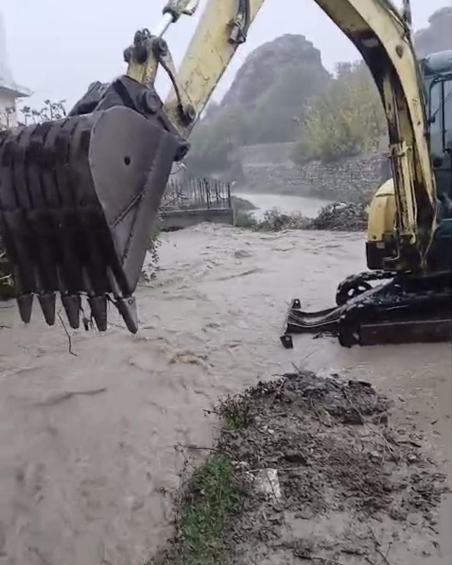 Reshje të dendura në Shkodër, përmbyten banesa në Vaun