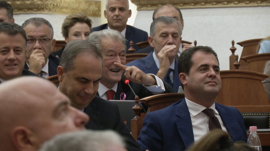 “Kur raportonte Ina Rama ti ikje”, Balla replikon me Berishën,