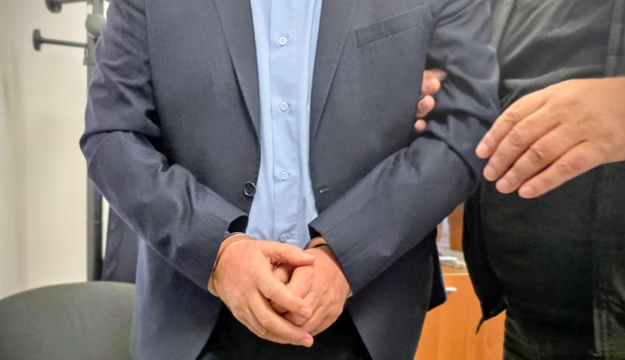 U arrestua nën dyshimet për korrupsion, ‘Specialja’ ndalon