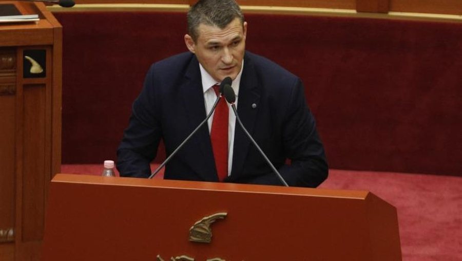“Fshehu dënimet nga drejtësia greke”, Dumani e konfirmon: