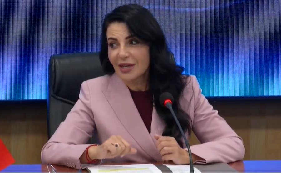 Liburn Aliu nis punën në Durrës, Balluku: Porti në Porto