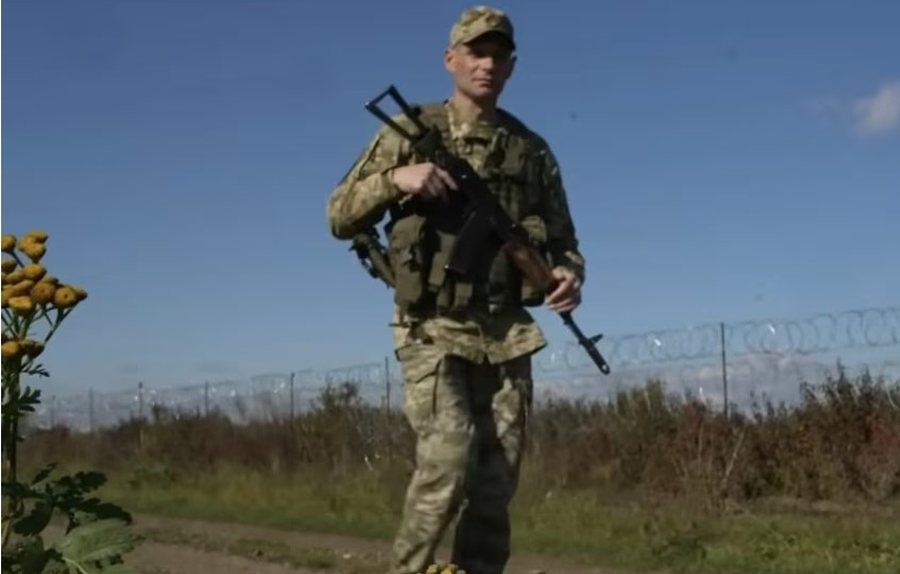 Si po i ndjek Ukraina në kufirin rumun ata që e shmangin thirrjen