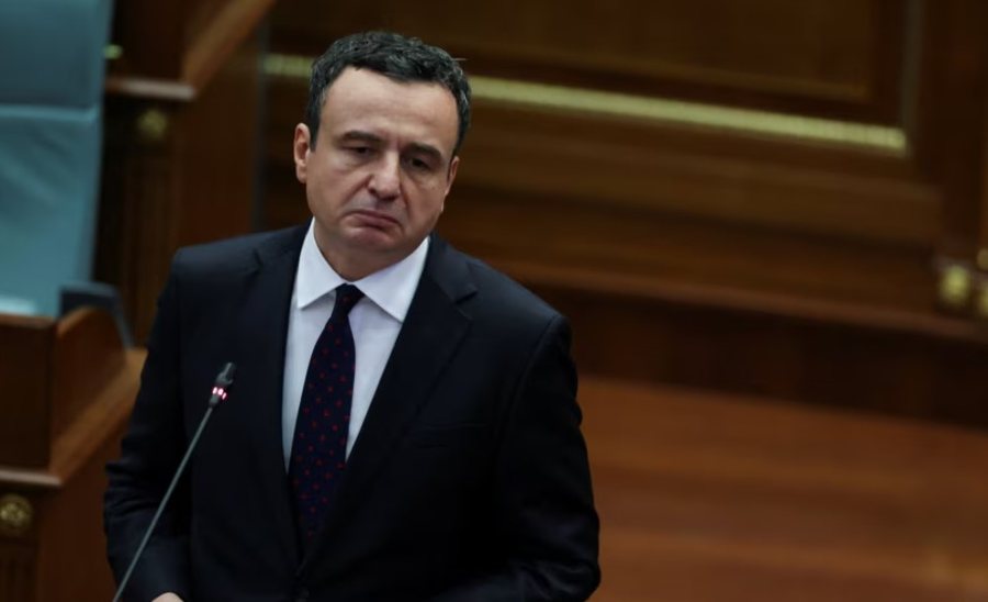 I vetëm “kundër të gjithëve”, si i humbi Kurti