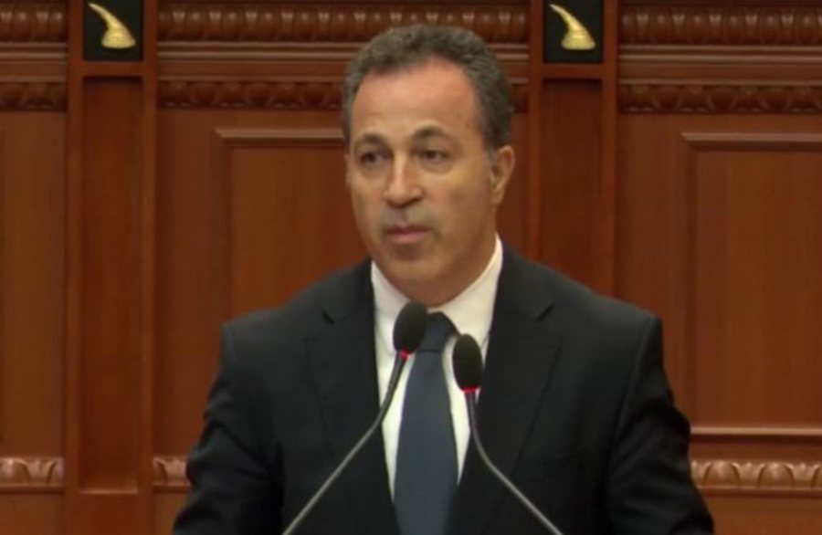 Opozita kërkoi shkarkimin e tij, Peleshi: Frymë