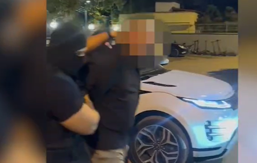 Dhunoi punonjësin e burgut të Fierit, arrestohet 32-vjeçari dhe