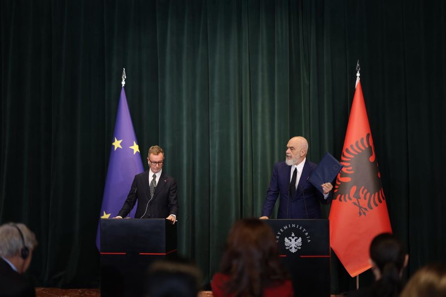 "Periudhë prove për vendet aspiruese për në BE",