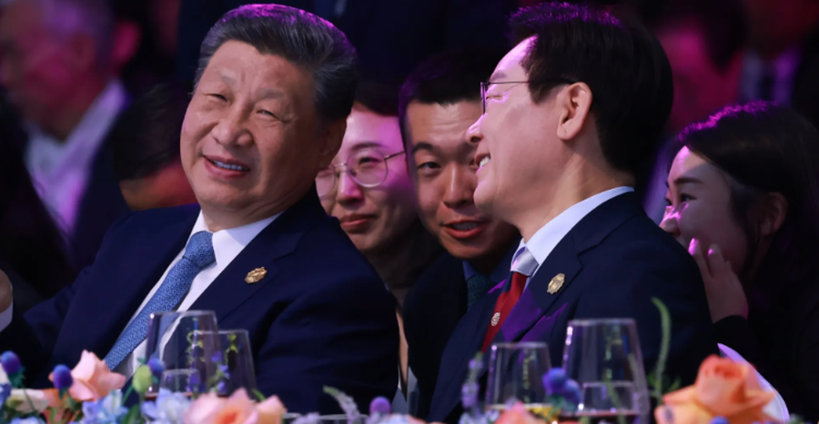 Foto të publikuara të Xi Jinping që nuk duhen parë