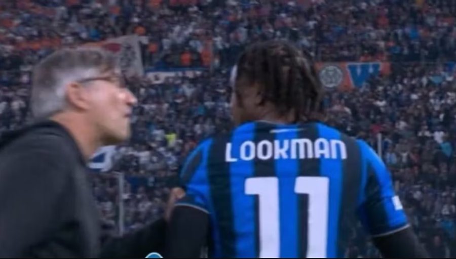 Skena të turpshme në Champions, trajneri sherr me lojtarin anës