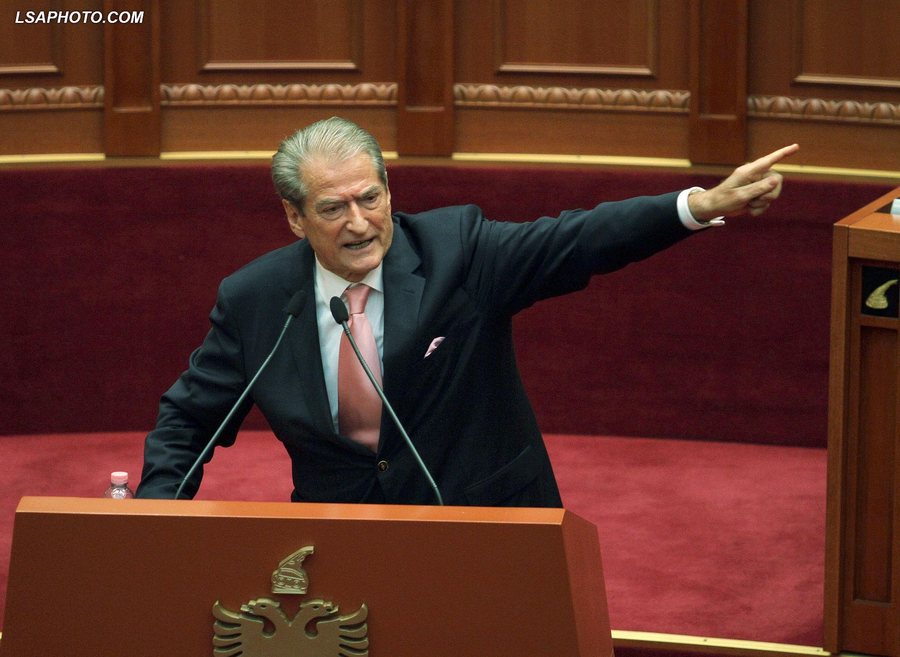 “Nuk kam fyer asnjë ambasador”, Berisha: Të më