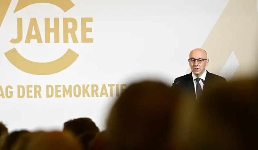 75 vjet luftë në mbrojtje të Kushtetutës gjermane