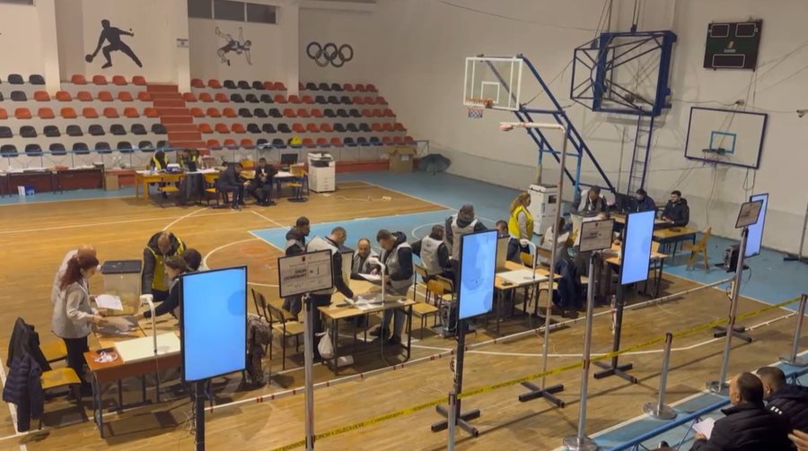 Numërohen 4 kutitë e para në Mat