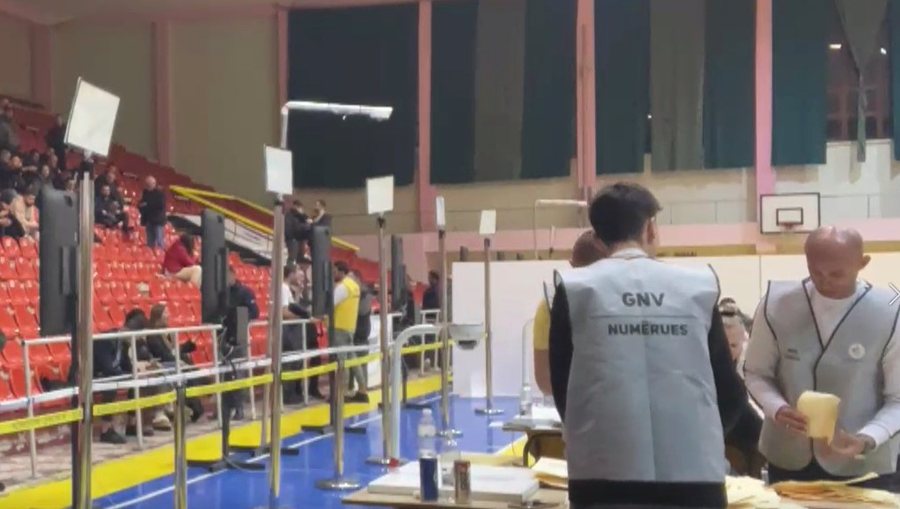 Edhe 30 kuti të mbetura në Vlorë, kryeson bindshëm