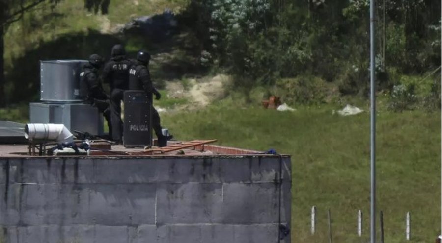 Trazira vdekjeprurëse në burgun e Ekuadorit, të paktën 31