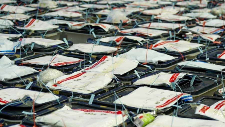 Ndalja e numërimit të votave nën dyshimet për manipulim: