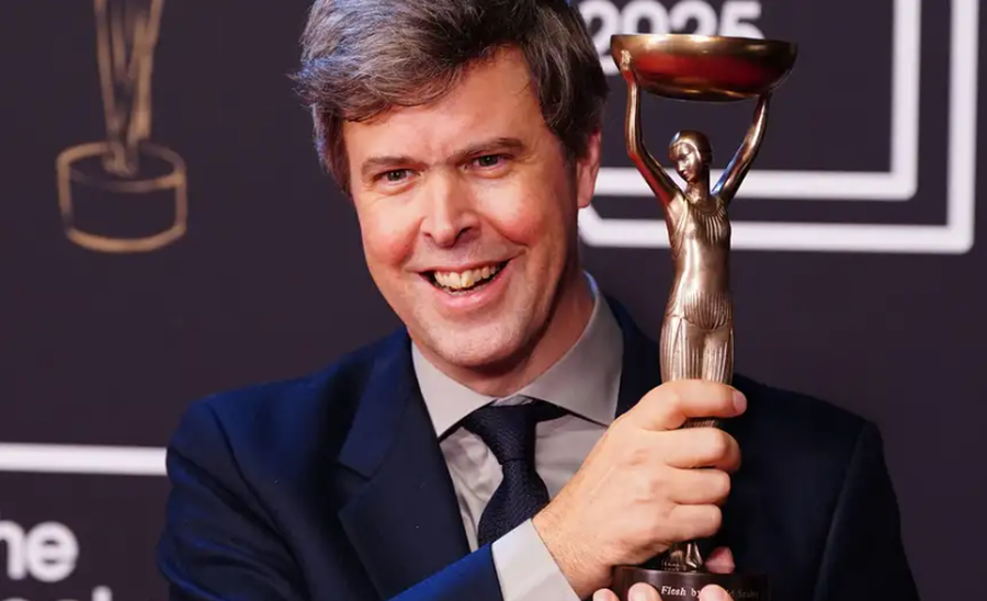 David Szalay fiton çmimin Booker 2025: Një libër “i