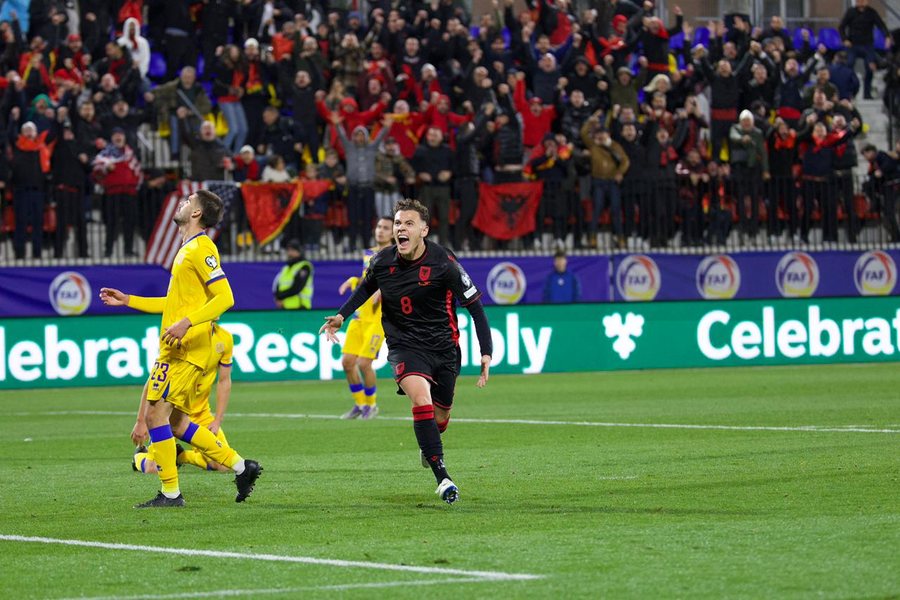 Historike! Kombëtarja në "playoff"-in e Botërorit.