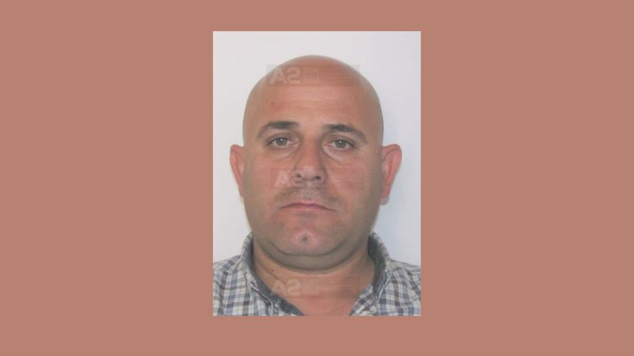 Zbulohet foto e Ylli Zallës, në banesën e tij u gjet arsenal