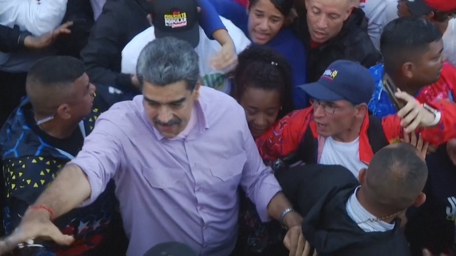 “Kush të shtyn, të do!” Arsyetimi i Maduros pas